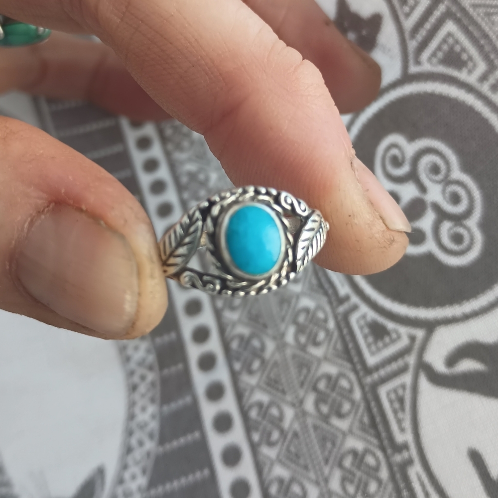 Genuine Vintage Turquoise Silver Ring Size 8.5